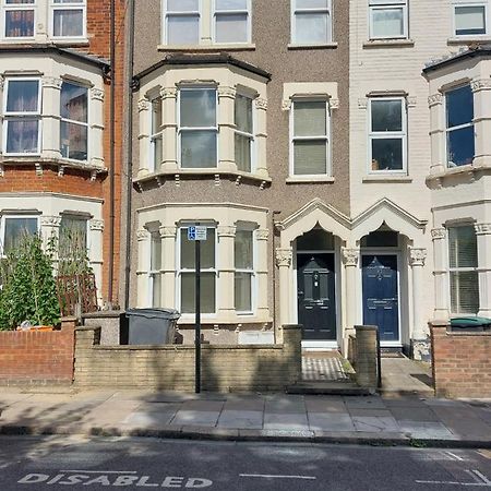 White Hart Lane Walking Distance Tottenham Hotspur Stadium Londra Exterior foto